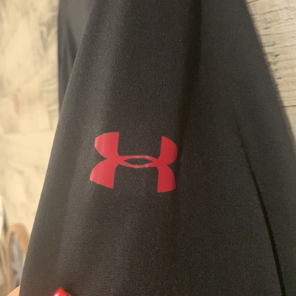 Mens Under Armour Cleveland Cavaliers NBA combine heart gear long sleeve zip up - Picture 3 of 8